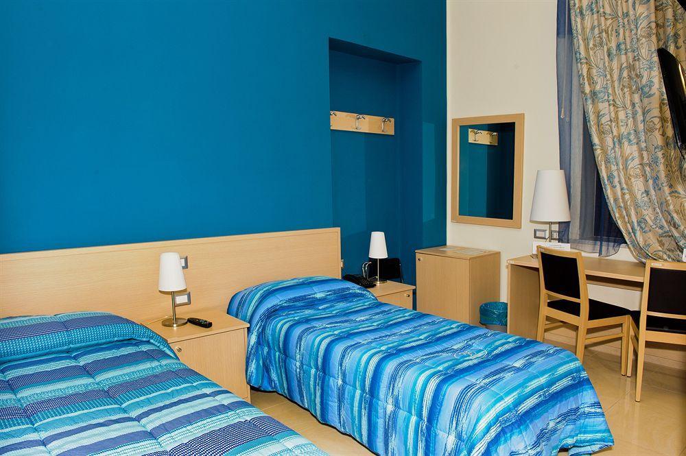 Hotel Residence Empedocle Messina Exteriör bild