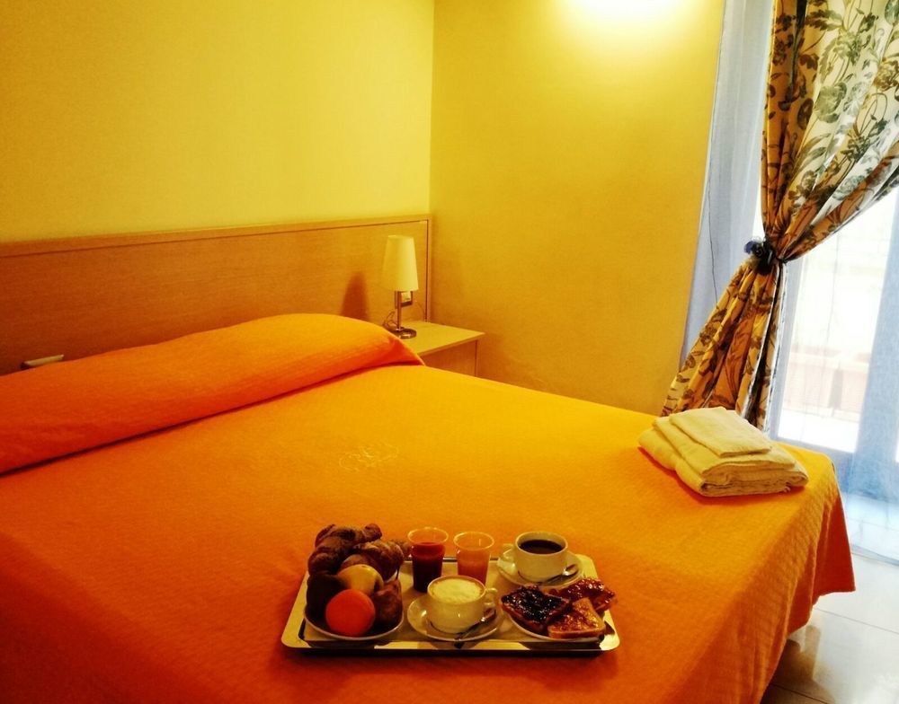 Hotel Residence Empedocle Messina Exteriör bild
